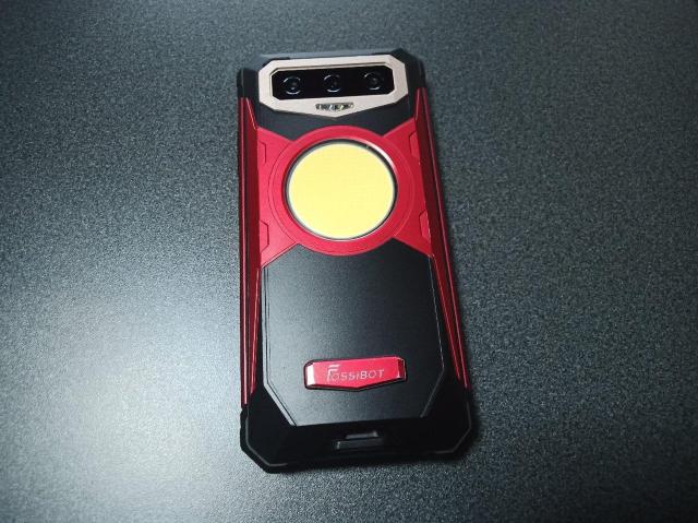 FOSSiBOT F102  Ɠd/AV 