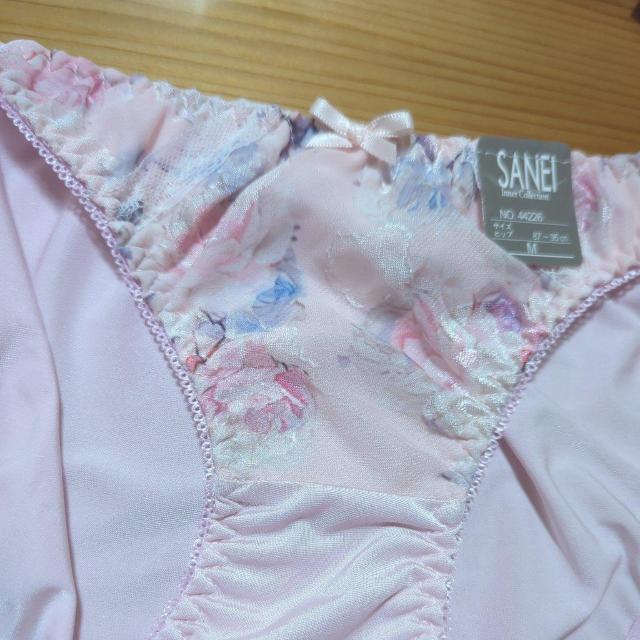 新品衣類 ピンクの花柄ショーツ М < 女性ファッション  新品衣類 ピンクの花柄ショーツ М < 女性ファッションの