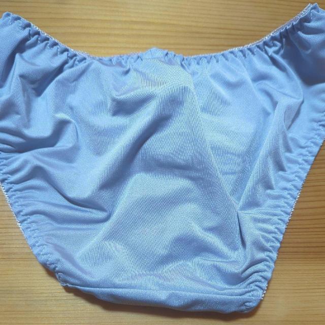 �V�i�ߗ� �X���[�L�[�u���[�ԕ��M �� �����t�@�b�V������ 