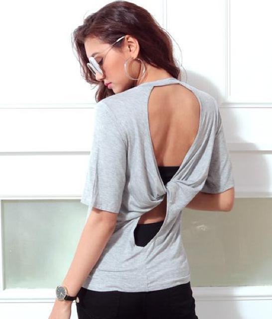 ☆LatinaバックツイストオープンTシャツ☆新品タグ付き < 女性ファッション  ☆LatinaバックツイストオープンTシャツ☆新品タグ付き  < 女性ファッションの