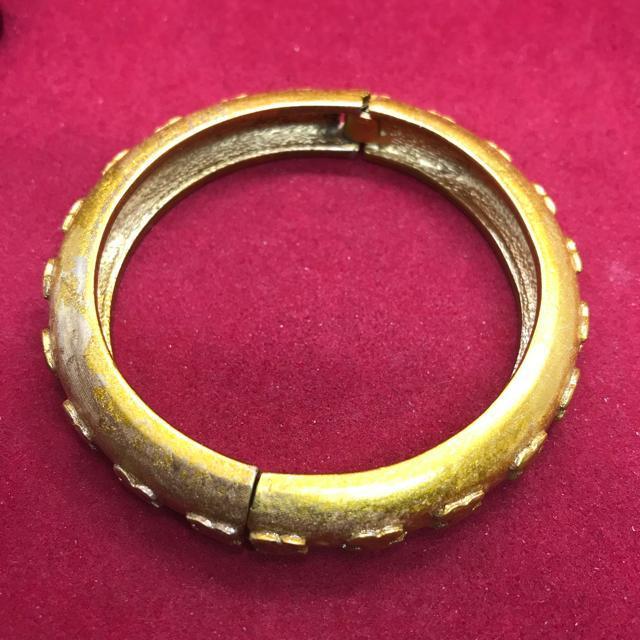 正規品 ヴィンテージ シャネル CoCoバングル ゴールド リペア有り < ブランド 正規品 ヴィンテージ シャネル CoCoバングル ゴールド リペア有り < ブランドの