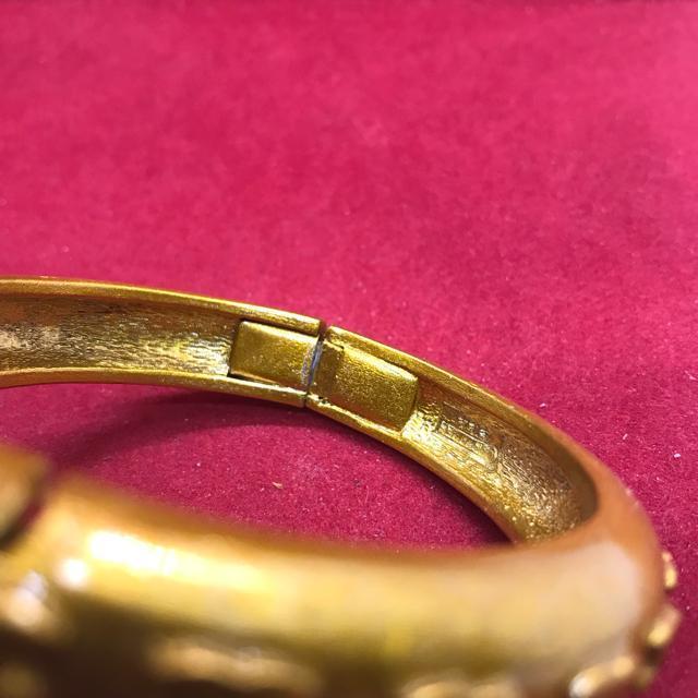 正規品 ヴィンテージ シャネル CoCoバングル ゴールド リペア有り < ブランド 正規品 ヴィンテージ シャネル CoCoバングル ゴールド リペア有り < ブランドの