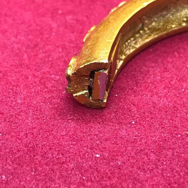 正規品 ヴィンテージ シャネル CoCoバングル ゴールド リペア有り < ブランド 正規品 ヴィンテージ シャネル CoCoバングル ゴールド リペア有り < ブランドの