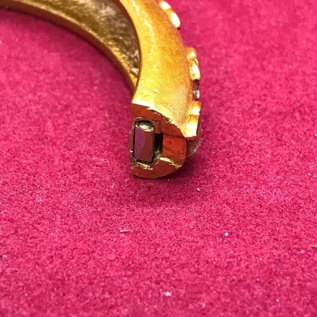 正規品 ヴィンテージ シャネル CoCoバングル ゴールド リペア有り < ブランド 正規品 ヴィンテージ シャネル CoCoバングル ゴールド リペア有り < ブランドの