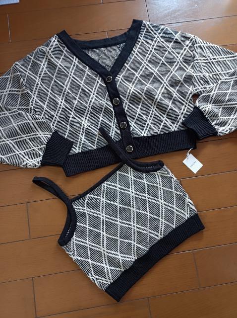 INGNI★定価5400円★新品タグ付き.ツインアンサンブル★役立つ.2点セット★素敵綺麗★イング★ < 女性ファッション  INGNI★定価5400円★新品タグ付き.ツインアンサンブル★役立つ.2点セット★素敵綺麗★イング★  < 女性ファッションの