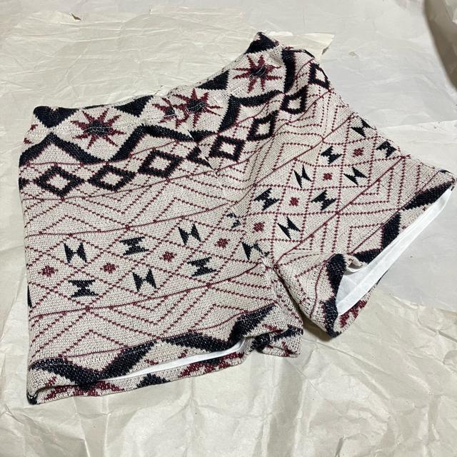 【美品】【ROSE BUD / ローズバッド】 総柄 / ショートパンツ / F < ブランド 【美品】【ROSE BUD / ローズバッド】 総柄 / ショートパンツ / F < ブランドの