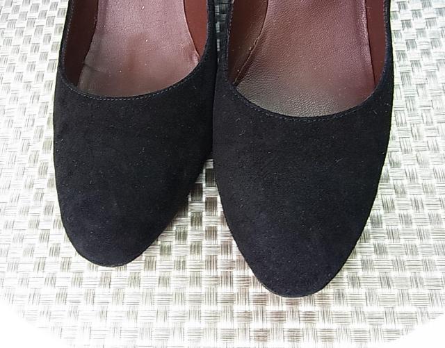 500円スタ★正規品 BRUNO MAGLI ブルーノマリ スエードパンプス 37 (約23.5-24cm) ブラック < ブランド 500円スタ★正規品 BRUNO MAGLI ブルーノマリ スエードパンプス 37 (約23.5-24cm) ブラック < ブランドの