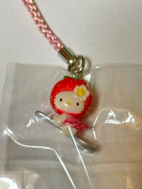 ハローキティ★2008★栃木限定★いちご 銀スプーンver.★根付け < 家電/AV ハローキティ★2008★栃木限定★いちご 銀スプーンver.★根付け < 家電/AVの