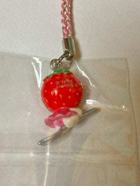 ハローキティ★2008★栃木限定★いちご 銀スプーンver.★根付け < 家電/AV ハローキティ★2008★栃木限定★いちご 銀スプーンver.★根付け < 家電/AVの