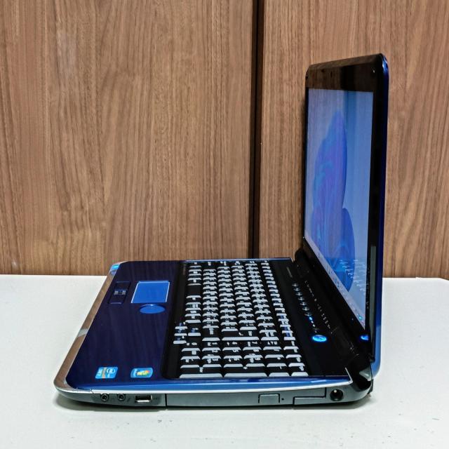 FUJITSU LIFEBOOK Corei7 ������8GB �V�iSSD512GB �u���[���C Web�J���� Windows11 �� PC�{��/���Ӌ@��� 