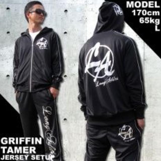 EXILE 24Karats.オラオラ.悪羅悪羅系♪パーカーセットアップ ブラック×シルバー < 男性ファッション EXILE 24Karats.オラオラ.悪羅悪羅系♪パーカーセットアップ ブラック×シルバー < 男性ファッションの