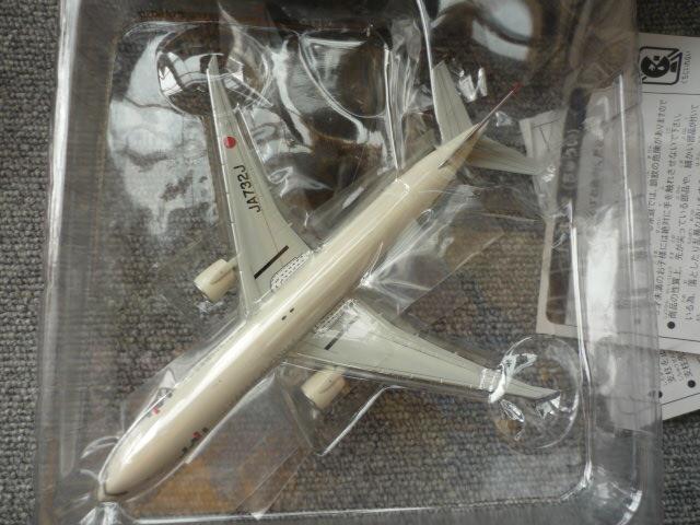 ダイキャストモデル「JAL B777-300ER」B S22 < ホビー  ダイキャストモデル「JAL B777-300ER」B S22 < ホビーの