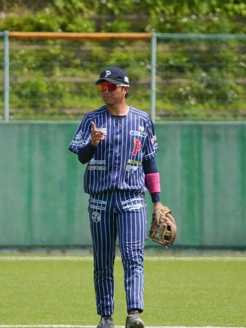 #24 漁野 海人選手着用・直筆サイン入り2ndユニフォーム < レジャー/スポーツ  #24 漁野 海人選手着用・直筆サイン入り2ndユニフォーム < レジャー/スポーツの