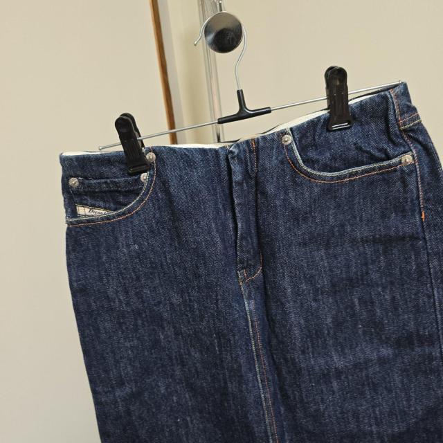 DIESEL�@�f�B�[�[���@�f�j�� �^�C�g�X�J�[�g �Ђ���@26 �� �u�����h�� 