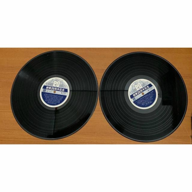 �y���������zLP: �n��20���N�L�O ����EMI������� 2���g �M�y�ՁE�m�y�� �񔄕i �� CD/DVD/�r�f�I�� 