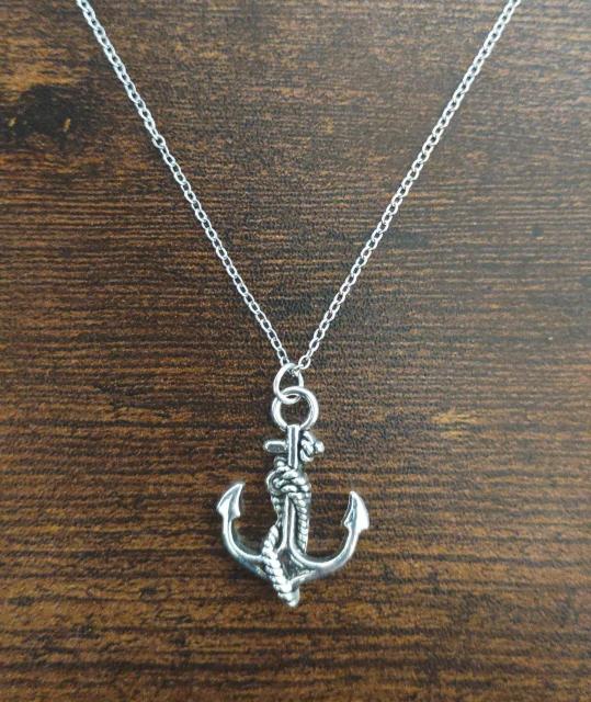 �A���J�[ �l�b�N���X �����Y ���f�B�[�X  �� �j���A�N�Z�T���[/���v�� 