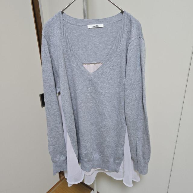 スナイデル snidel シフォン切り替えニット チュニック グレー 1426 < ブランド スナイデル snidel シフォン切り替えニット チュニック グレー 1426 < ブランドの