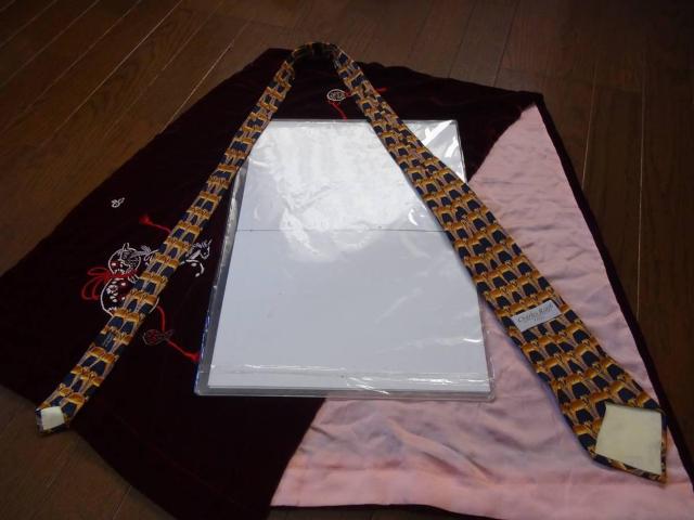 Charles Raith チャールスレイスのネクタイ!。 < 男性ファッション Charles Raith チャールスレイスのネクタイ!。 < 男性ファッションの