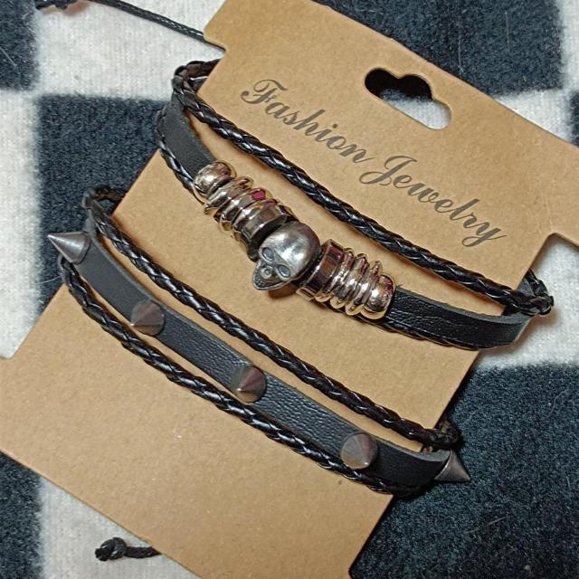 新品★スカル★合皮ブレス2点セット/B < 男性アクセサリー/時計  新品★スカル★合皮ブレス2点セット/B  < 男性アクセサリー/時計の