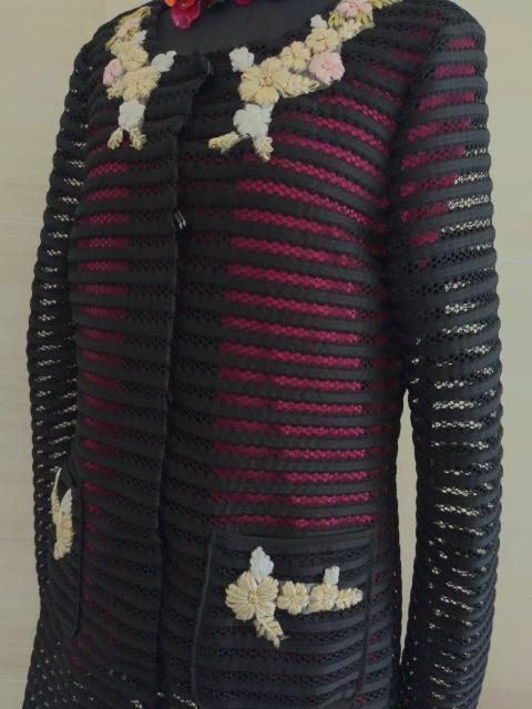 ゆうパック送料込み■MENGBARTER■MENG BARTER■花柄刺繍ノーカラージャケットコート■サイズL■ブラック < 女性ファッション  ゆうパック送料込み■MENGBARTER■MENG BARTER■花柄刺繍ノーカラージャケットコート■サイズL■ブラック < 女性ファッションの