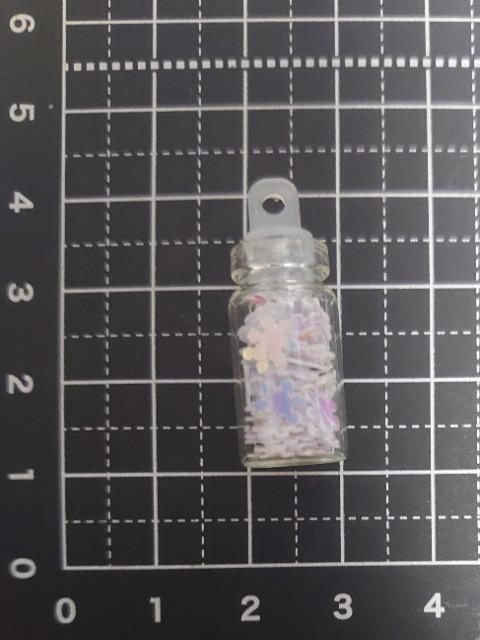 ★ハンドメイド素材★ミニボトル入り!結晶ホログラム・ホワイト < 香水/コスメ/ネイル  ★ハンドメイド素材★ミニボトル入り!結晶ホログラム・ホワイト < 香水/コスメ/ネイルの