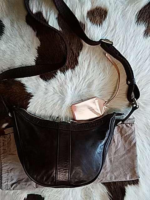 欲しいバック応援祭★お洒落★アニアリ aniari 上質革バッグ < 女性ファッション  欲しいバック応援祭★お洒落★アニアリ aniari 上質革バッグ  < 女性ファッションの