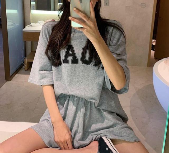 人気★セットアップ上下セット★半袖・半パンXL < 女性ファッション  人気★セットアップ上下セット★半袖・半パンXL < 女性ファッションの