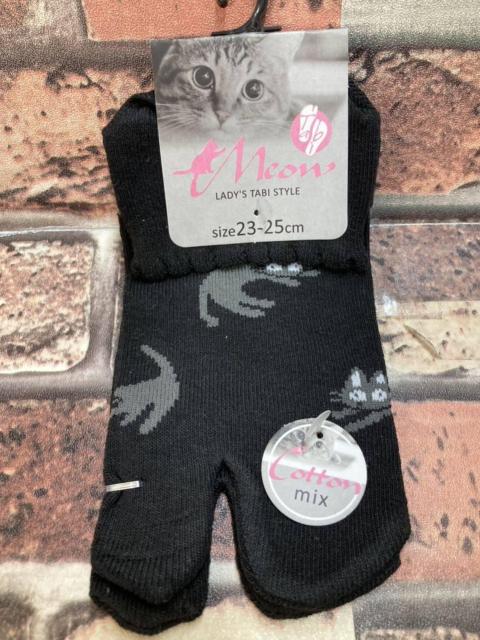 送料無料!『画像から4足組』メチャ可愛い猫柄 モノトーン!履き口メロウ加工 綿混タビスニーカーソックス < 女性ファッション  送料無料!『画像から4足組』メチャ可愛い猫柄 モノトーン!履き口メロウ加工 綿混タビスニーカーソックス < 女性ファッションの