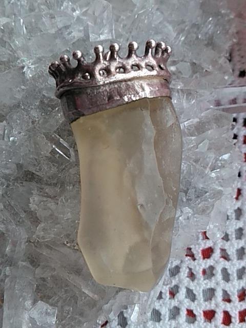 リビアングラス ペンダントトップ 一点もの < 男性アクセサリー/時計  リビアングラス ペンダントトップ 一点もの < 男性アクセサリー/時計の