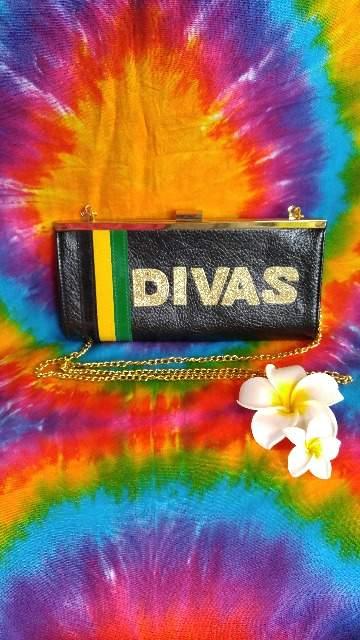 ゴールドチェーンがcool★クラッチ&ショルダーバッグ†B系 < 女性ファッション  ゴールドチェーンがcool★クラッチ&ショルダーバッグ†B系  < 女性ファッションの