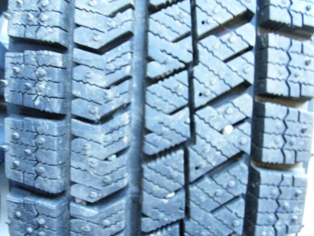 バリ山BS軽自動車に最適アルミホイル&スタッドレス4本セット < 自動車/バイク バリ山BS軽自動車に最適アルミホイル&スタッドレス4本セット < 自動車/バイク