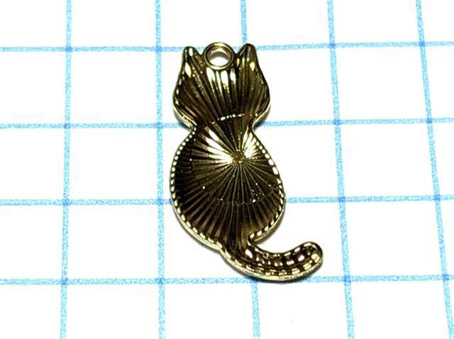 5217 後ろ姿の猫ちゃん 花柄ふっくら白色 1個 金属パーツ アクセサリーチャーム ハンドメイド材料 ネコねこ < ペット/手芸/園芸 5217 後ろ姿の猫ちゃん 花柄ふっくら白色 1個 金属パーツ アクセサリーチャーム ハンドメイド材料 ネコねこ < ペット/手芸/園芸の