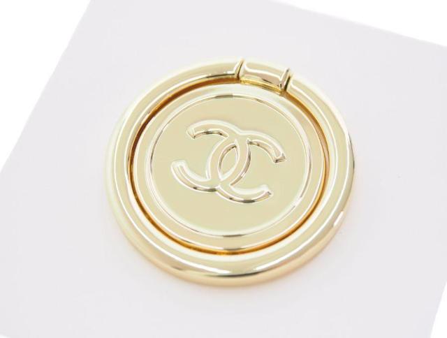 �V���l�� �m�x���e�B �X�}�z�����O �����O�X�^���h 2023 CC �R�R�}�[�N CHANEL BEAUTE �y���K�i�z �� �u�����h�� 