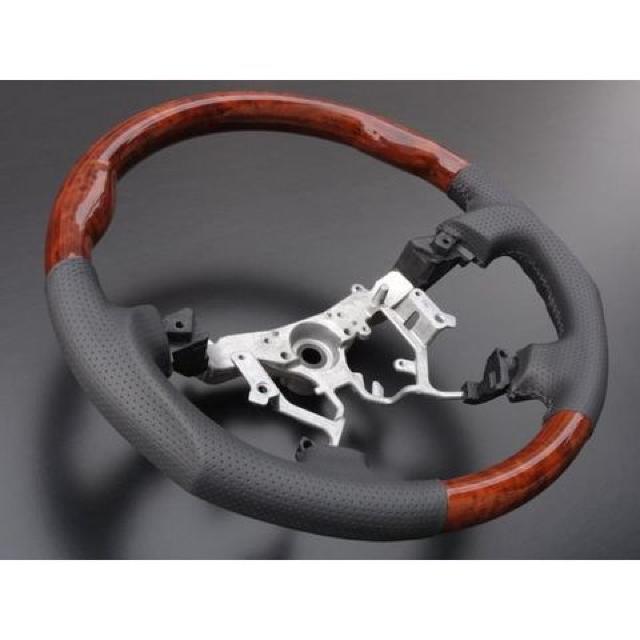 トヨタ 茶木目ウォルナットウッドステアリングハンドル エスティマ ACR30/40MCR30/40 < 自動車/バイク トヨタ 茶木目ウォルナットウッドステアリングハンドル エスティマ ACR30/40MCR30/40 < 自動車/バイク