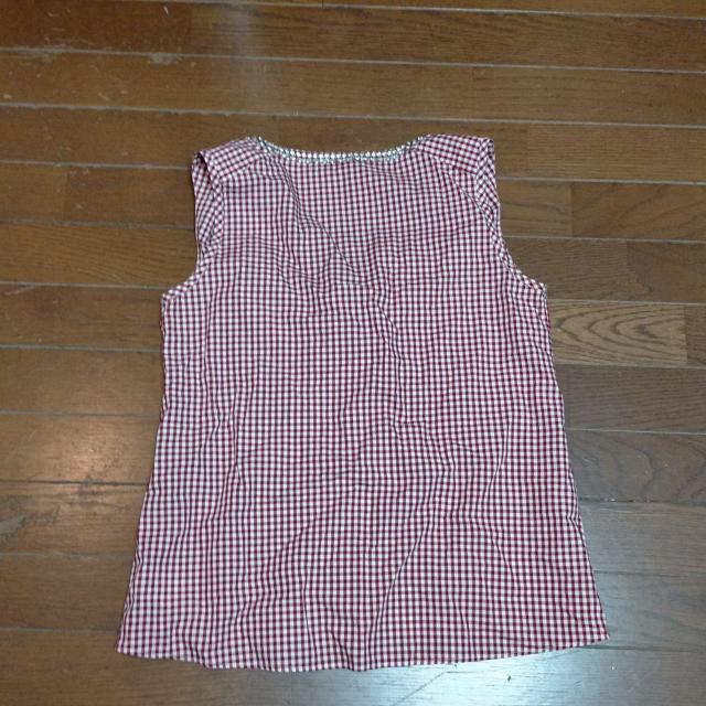 SHIPS タンクトップ ビーズ 美品 < 女性ファッション  SHIPS タンクトップ ビーズ 美品 < 女性ファッションの