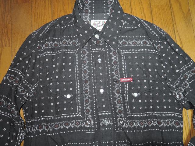 HYSTERIC GLAMOUR ヒステリックグラマー バンダナ柄 ウエスタンシャツ M 黒 ペイズリー 薄手 長袖 < ブランド  HYSTERIC GLAMOUR ヒステリックグラマー バンダナ柄 ウエスタンシャツ M 黒 ペイズリー 薄手 長袖 < ブランドの
