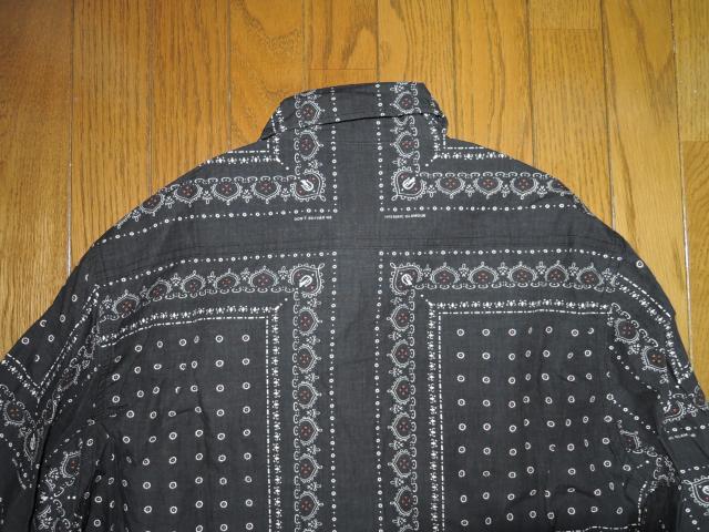 HYSTERIC GLAMOUR ヒステリックグラマー バンダナ柄 ウエスタンシャツ M 黒 ペイズリー 薄手 長袖 < ブランド  HYSTERIC GLAMOUR ヒステリックグラマー バンダナ柄 ウエスタンシャツ M 黒 ペイズリー 薄手 長袖 < ブランドの