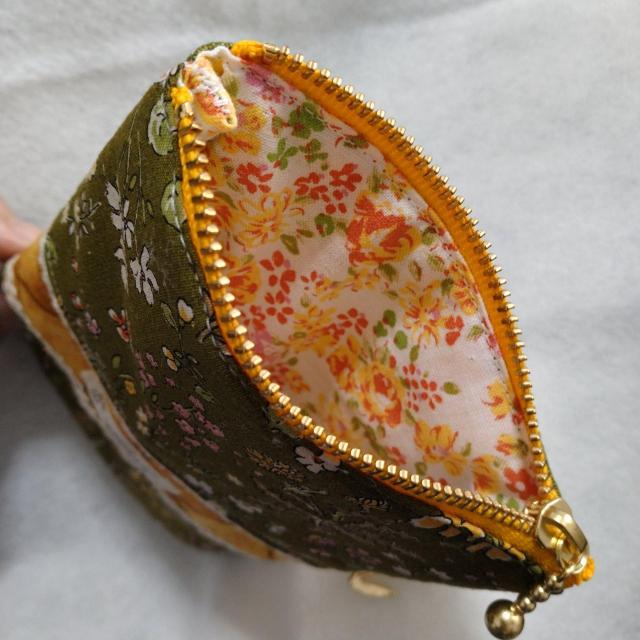 ★縦型★タンポポ★草花★ファスナーポーチ♪小物入れ < 女性ファッション  ★縦型★タンポポ★草花★ファスナーポーチ♪小物入れ < 女性ファッションの