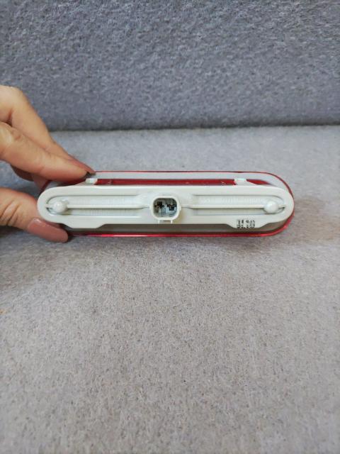 ※マツダ「スクラム」ハイマウントストップランプA 品番1A2651580A < 自動車/バイク ※マツダ「スクラム」ハイマウントストップランプA 品番1A2651580A < 自動車/バイク