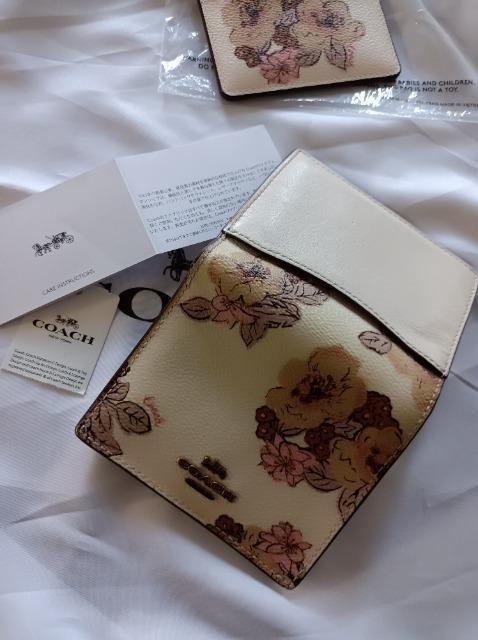 COACH★2つ折り財布★柔らかレザー持ち心地良し★素敵な花柄★美品★コーチ★送料無料★ < ブランド COACH★2つ折り財布★柔らかレザー持ち心地良し★素敵な花柄★美品★コーチ★送料無料★ < ブランドの