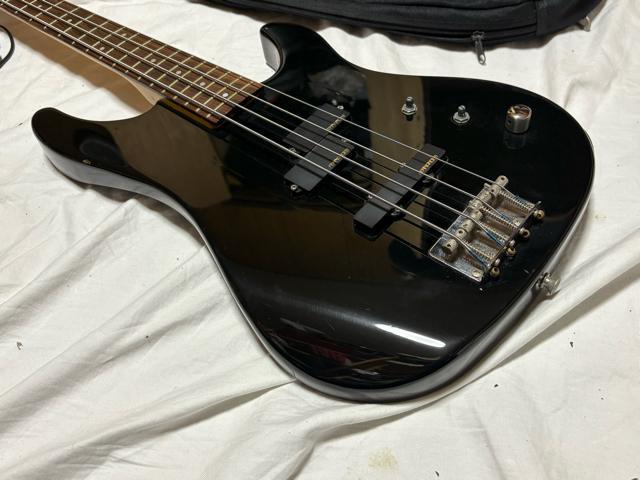 Fernandes エレキベース ソフトケース付き 良品1905-02-1 < ホビー Fernandes エレキベース ソフトケース付き 良品1905-02-1 < ホビーの