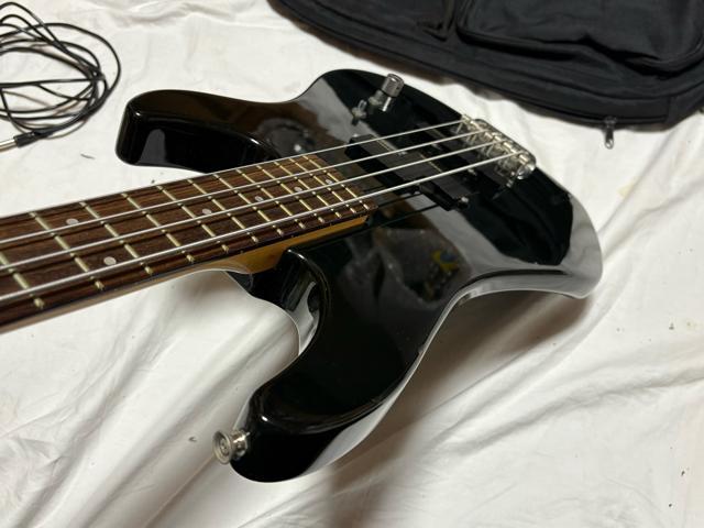 Fernandes エレキベース ソフトケース付き 良品1905-02-1 < ホビー Fernandes エレキベース ソフトケース付き 良品1905-02-1 < ホビーの