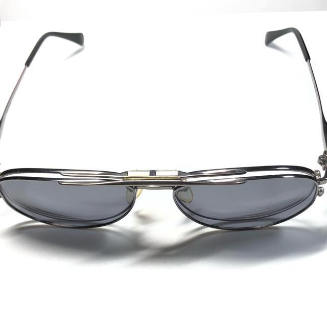 MAGNA FLIP 2WAY ���K�l �T���O���X �}�O�l�b�g �r���e�[�W �� �j���t�@�b�V������ 