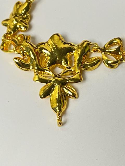 【美品】ゴールド フラワー ネックレス 花 華やか 金色 ゴージャス パーティー 鉄製上品 エレガント ネックレス 花柄 9.3g < 女性ファッション 【美品】ゴールド フラワー ネックレス 花 華やか 金色 ゴージャス パーティー 鉄製上品 エレガント ネックレス 花柄 9.3g < 女性ファッションの