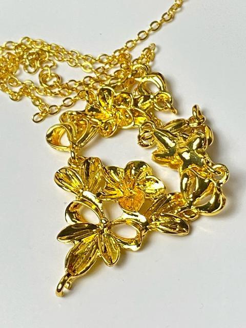 【美品】ゴールド フラワー ネックレス 花 華やか 金色 ゴージャス パーティー 鉄製上品 エレガント ネックレス 花柄 9.3g < 女性ファッション 【美品】ゴールド フラワー ネックレス 花 華やか 金色 ゴージャス パーティー 鉄製上品 エレガント ネックレス 花柄 9.3g < 女性ファッションの