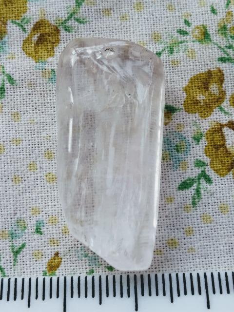 クンツァイト ラフカットタンブル < ホビー クンツァイト ラフカットタンブル < ホビーの