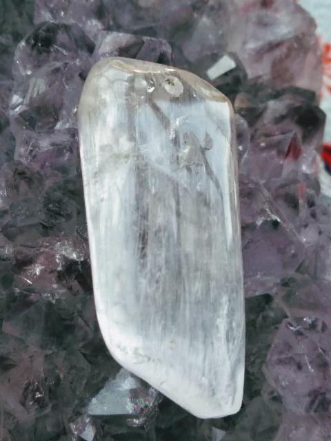 クンツァイト ラフカットタンブル < ホビー クンツァイト ラフカットタンブル < ホビーの