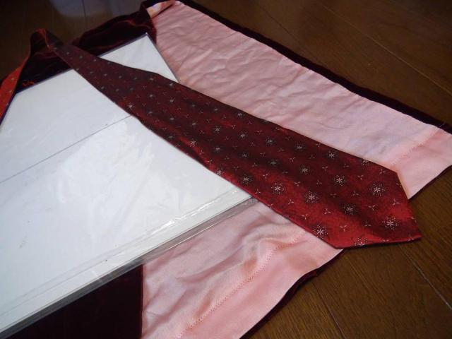 IOLANI SCHOOL イオラニスクールのネクタイ!。 < 男性ファッション  IOLANI SCHOOL イオラニスクールのネクタイ!。 < 男性ファッションの