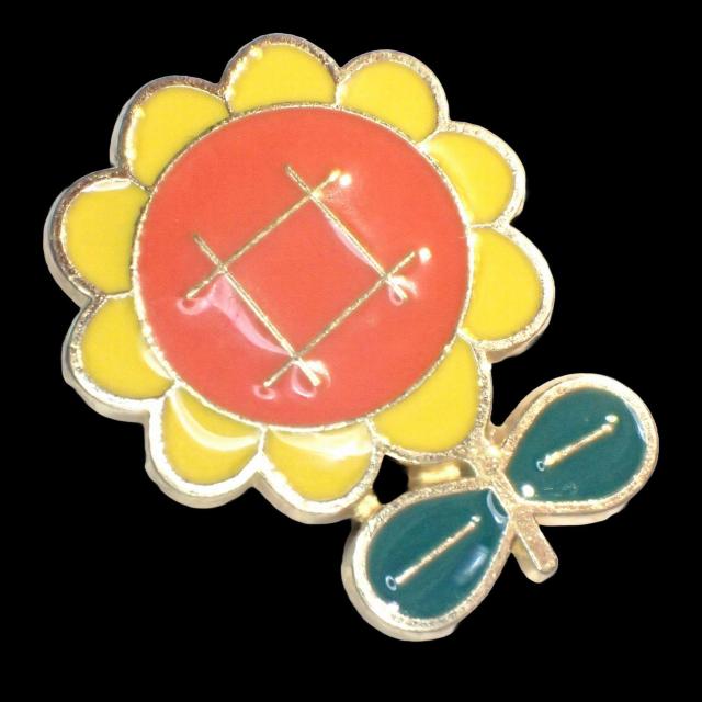 ひまわり ヒマワリ 向日葵 ピンバッジ バッジ ピンズ ピンブローチ ブローチ ラペルピン < 女性アクセサリー/時計 ひまわり ヒマワリ 向日葵 ピンバッジ バッジ ピンズ ピンブローチ ブローチ ラペルピン < 女性アクセサリー/時計の