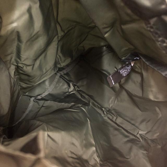 ���� UNIQLO ���j�N�� ANYA HINDMARCH �p�b�J�u���o�b�O �� �u�����h�� 